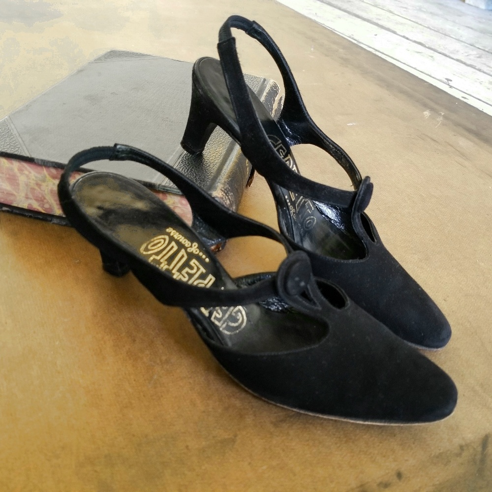 1960s vintage black velvet strappy kitten heels
